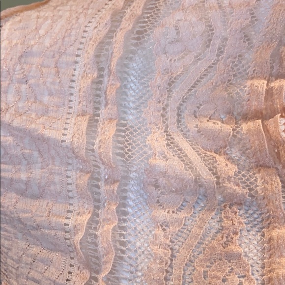 BeBe High Neck Keyhole Long Sleeve Lace Top - Picture 4 of 10